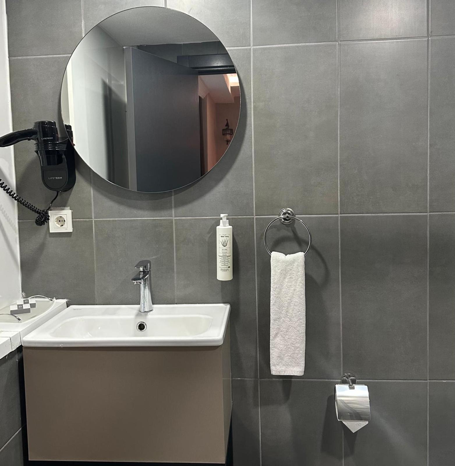 Monezza Hotel Maltepe Κωνσταντινούπολη Εξωτερικό φωτογραφία